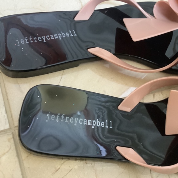 Women's Jeffrey Campbell Sugary Flip Flop Sandals Pink Bow SIze 9 - Picture 4 of 9